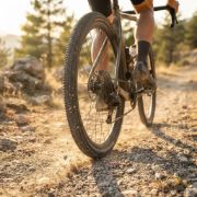Imagen de Cubierta Bicicleta Arisun 700 X 40 Sin Alambre 6gravel Plus Negro